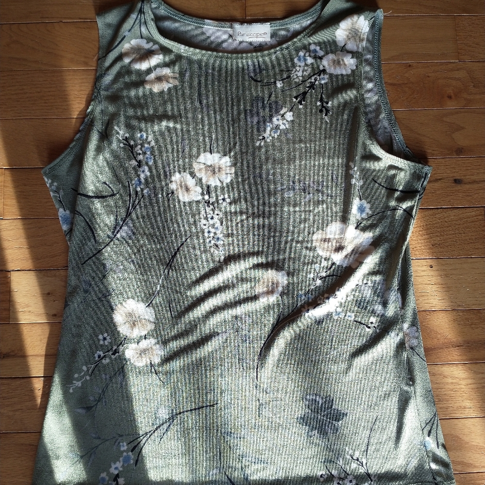 Women's top